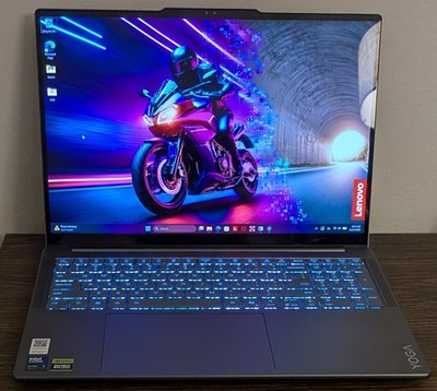YOGA BOOK 9 ULTRA 9-285H 32GB 1TB 14IN